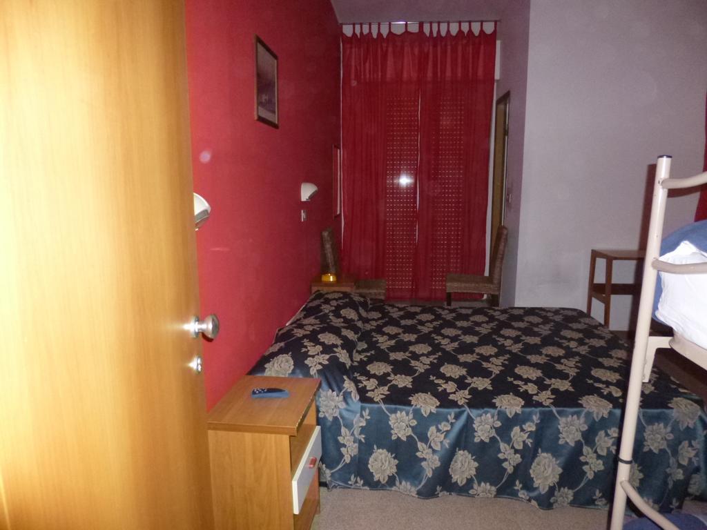 Consul Hotel Ρίμινι Εξωτερικό φωτογραφία