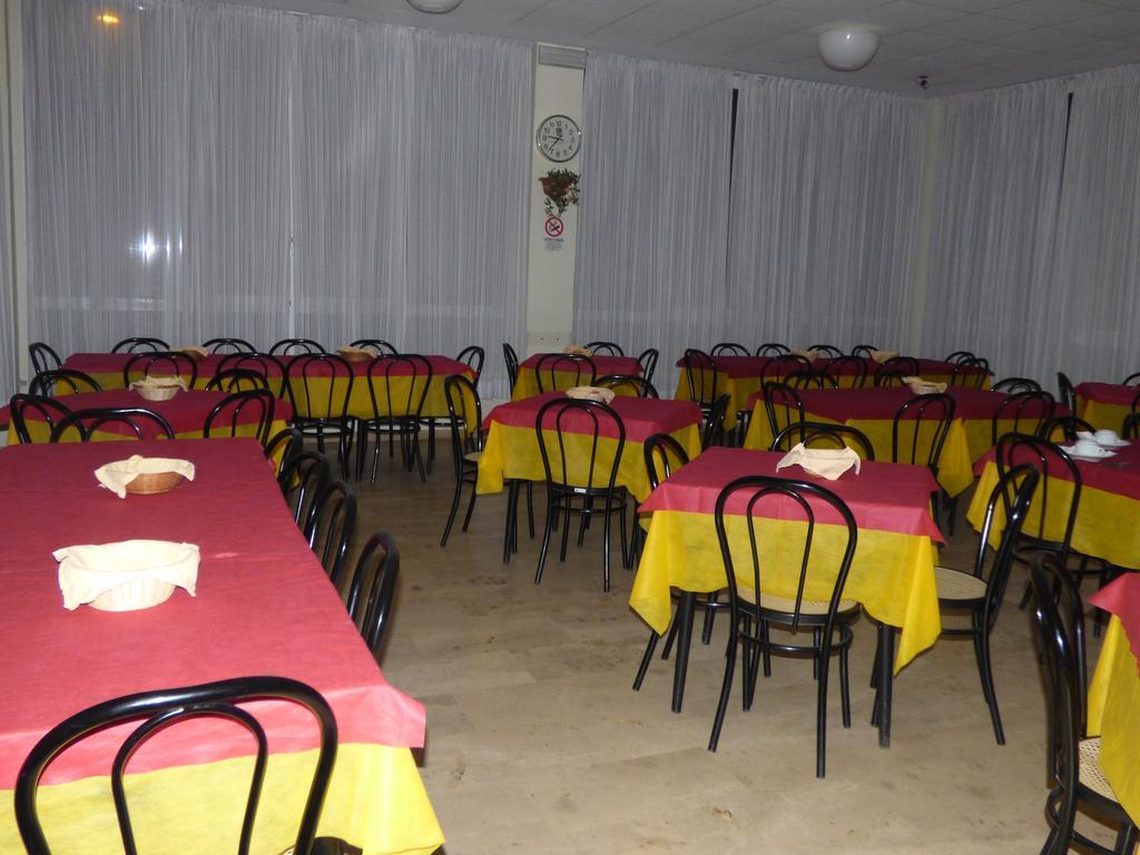 Consul Hotel Ρίμινι Εξωτερικό φωτογραφία