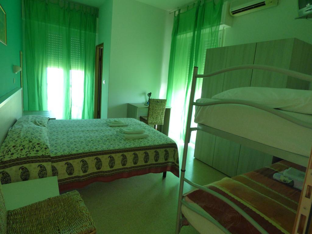 Consul Hotel Ρίμινι Εξωτερικό φωτογραφία